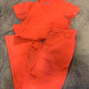 Greys Anatomy XS scrub set , Both top/ bottoms